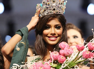 Nguoi dep An Do gianh ngoi Hoa hau Trai Dat hinh anh