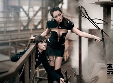 Nguoi dep ngau ben moto 'khung' hinh anh