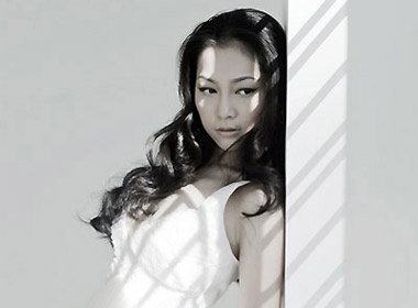 Linh Nga sap len xe hoa hinh anh