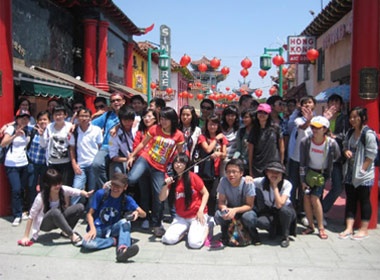 Co hoi duoc kham pha nam chau hinh anh