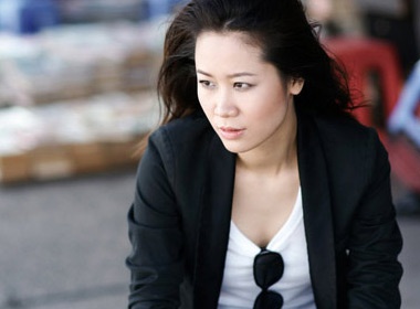 Duong Thuy Linh stress vi canh nong trong 'Phia cuoi cau vong' hinh anh