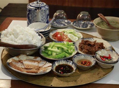 Hao huc 'bit mat an com' o Cuc Gach quan hinh anh