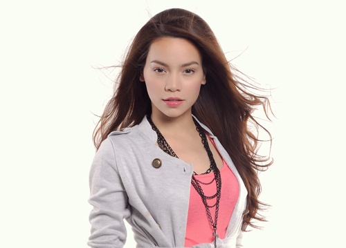 Ho Ngoc Ha lam liveshow dau nam moi hinh anh