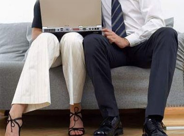 Ngoai tinh cung gay... nghien hinh anh