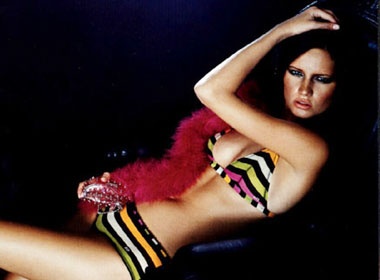 Maria Gregersen dep me hoac hinh anh