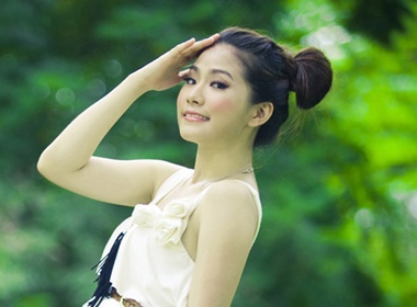 Ngam Luong Bich Huu xinh nhu bup be hinh anh