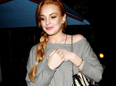 Canh sat muon Lilo tiep tuc ngoi tu hinh anh