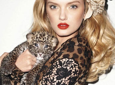 Lily Donaldson goi cam tren Harper’s Bazaar hinh anh