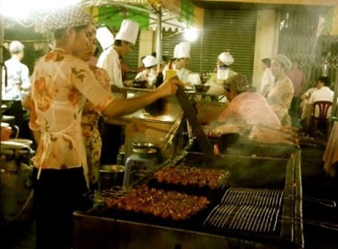 Kham pha cho dem Ben Thanh hinh anh