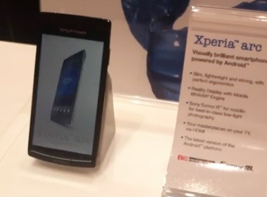 'Truyen nhan' cua Sony Ericsson Xperia X10 ra mat hinh anh