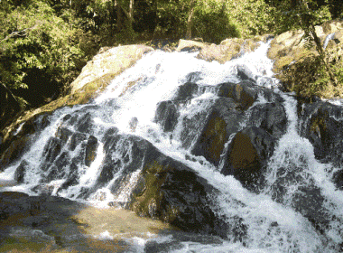 Net duyen tu ngon thac da hinh anh