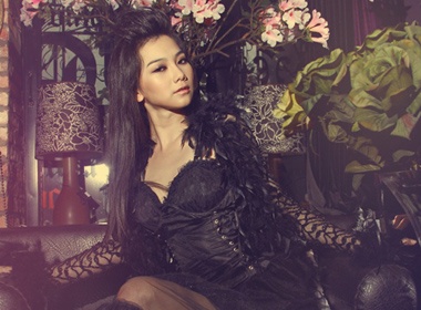 Doa hong dem quyen ru hinh anh