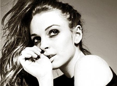 Lindsay Lohan thoi toc xu ca tinh hinh anh