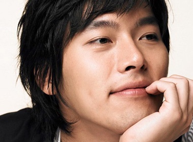 Hyun Bin gia nhap luc luong hai quan hinh anh
