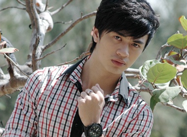 Au Tan Quang khong ngai canh nong hinh anh
