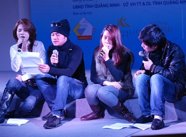 Dan sao Viet tap hat trong gia ret hinh anh