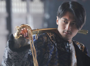 Ta Dinh Phong sap sang Viet Nam? hinh anh