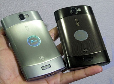 Acer Liquid Metal chinh hang gia gan 11 trieu dong hinh anh