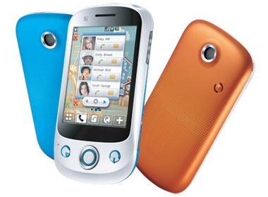 Viettel phan phoi 3 dong dien thoai Android hinh anh