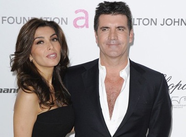 Simon Cowell lo qua gia de co con hinh anh