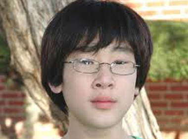 Hoc sinh Viet danh van gioi nhat o My hinh anh