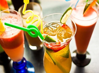 Thuong thuc do uong doc dao tai Gossip bar cafe hinh anh