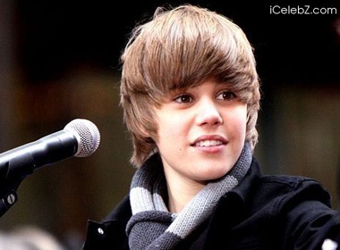 Justin Bieber ton 15 trieu cat toc hinh anh