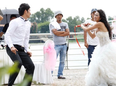 Phi Thanh Van: 'Tet nay se vao bep phuc vu chong' hinh anh