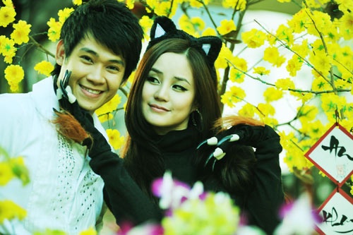 'Mieu nu' Vy Oanh tinh nghich ben Phung Ngoc Huy hinh anh