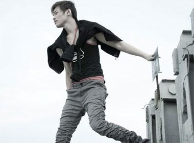 Phong cach ngau an tuong dau nam hinh anh