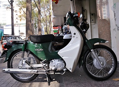 Honda Super Cub gia 'khung' ve Viet Nam hinh anh