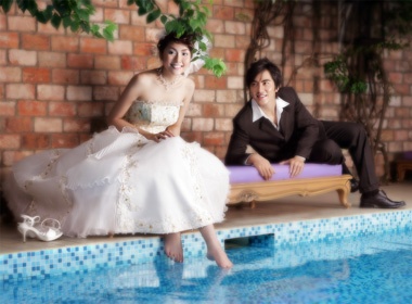 My nhan Tang Thanh Ha lam co dau rang ngoi hinh anh