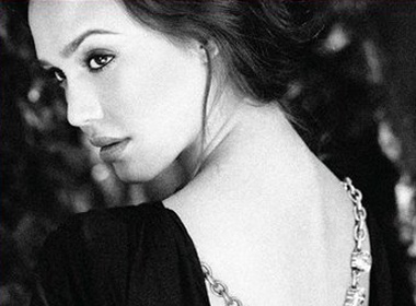 Jessica Alba lai mang bau hinh anh