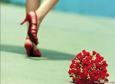 Ke sach de som thoat canh 'gai e' hinh anh