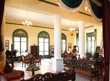 Den Nostalgie Club tim lai du vi xua cua Sai Gon hinh anh