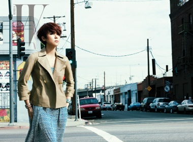 Ha Ji Won day ca tinh tren tap chi W thang 3 hinh anh