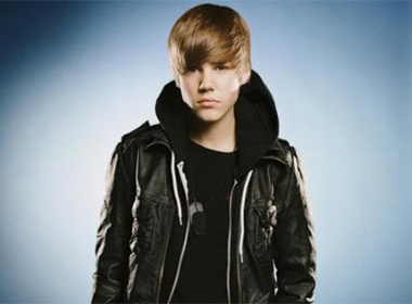 Hien tuong am nhac Canada bi ban chet? hinh anh