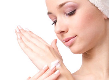 9 loai kem khong can thiet trong cam nang lam dep hinh anh