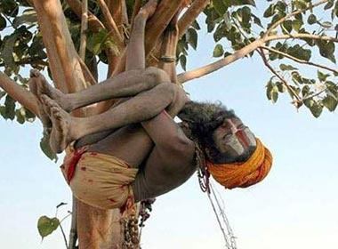 Tu si Nepal va nhung le nghi tu hanh kho hanh hinh anh