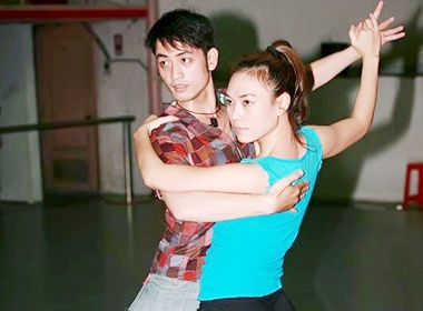 My Tam miet mai tren san tap cho liveshow hinh anh