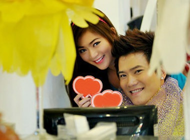 Thanh Truc 'cua' Khang Viet trong ngay 8/3 hinh anh