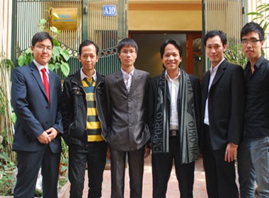 Gap go chang trai dat nhieu giai thuong cong nghe hinh anh