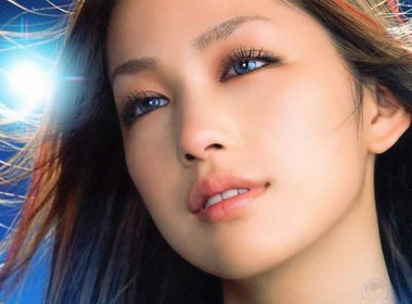 10 bi quyet de dep 'tu dau toi chan' hinh anh