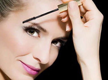 Meo trang diem cho cap mat long lanh hinh anh