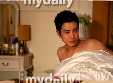 'Tieng chim hot trong bui man gai' phien ban Han e khach? hinh anh