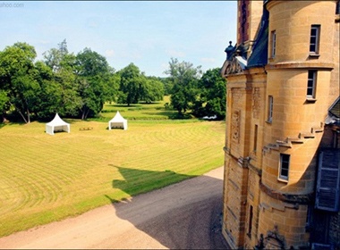 Thien duong binh yen cua mien Trung nuoc Phap hinh anh