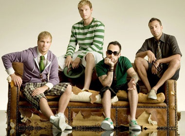 Backstreet Boys tung clip chao khan gia Viet Nam hinh anh