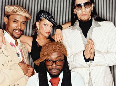 Black Eyed Peas lam clip keu goi giup Nhat Ban hinh anh