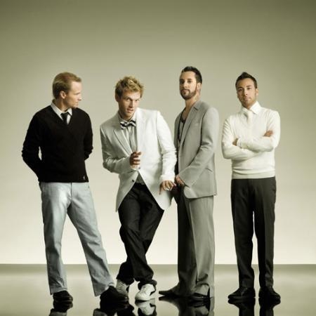 Ve gia Backstreet Boys xuat hien tai Ha Noi hinh anh