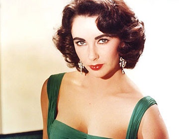 Chiem nguong cuoc doi Elizabeth Taylor qua anh hinh anh